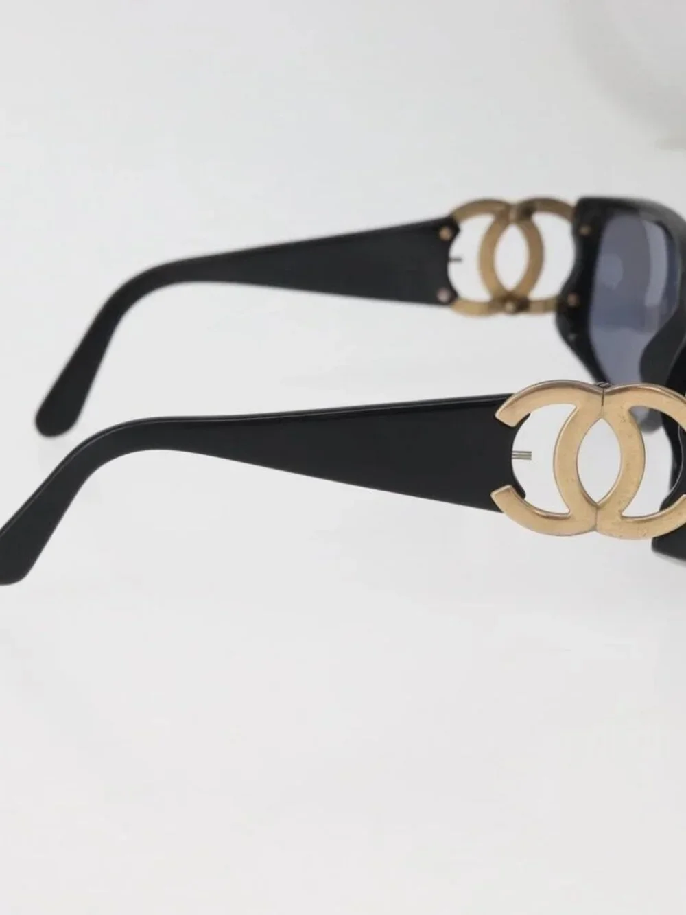 CHANEL Sunglasses plastic Black CC Auth BA12482